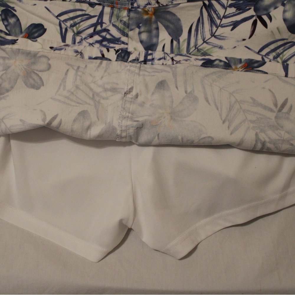 Westport Skirt size 12 with shorts underneath - Picture 3 of 7